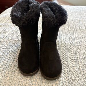 Cat & Jack Black Fur-Lined Toddler Boots sz 10T